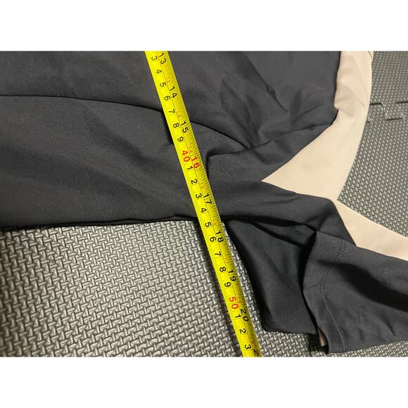 AETHER Women's 1/2 Zip Sleeve Pocket Sweater in Black Medium Athletic - Picture 9 of 10